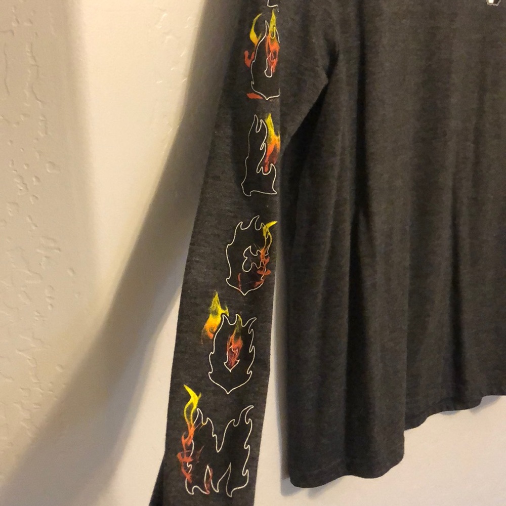 volcom Fire tshirt - Picture 2 of 5